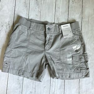 NWT Sonoma Woman’s Gray Midrise Shorts Size 8